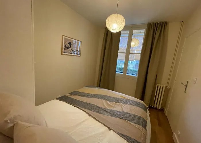 Ajania, Appt Avec Parking Et Petit Jardin Prive * Caen